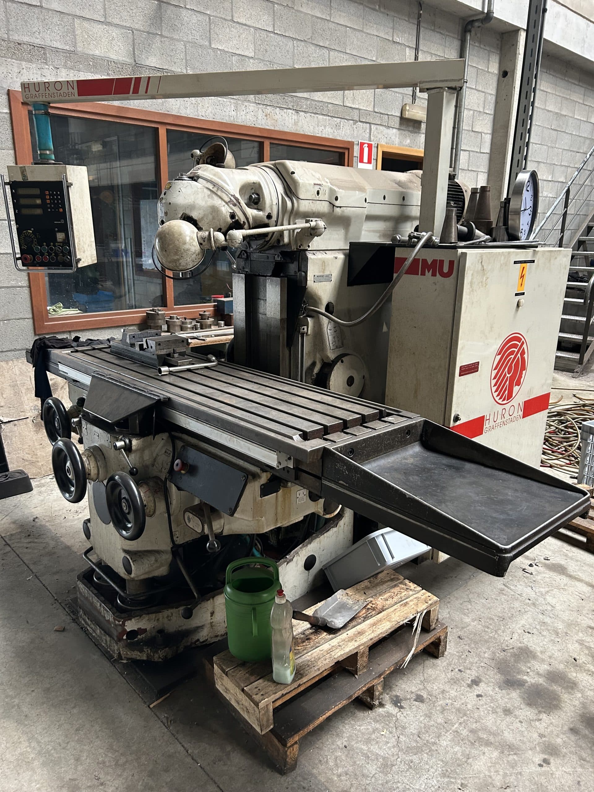 Fraiseuse HURON MU5 (Usine complète à vendre)